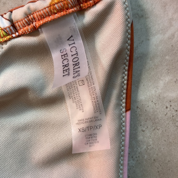 String bikini top - Picture 3 of 4